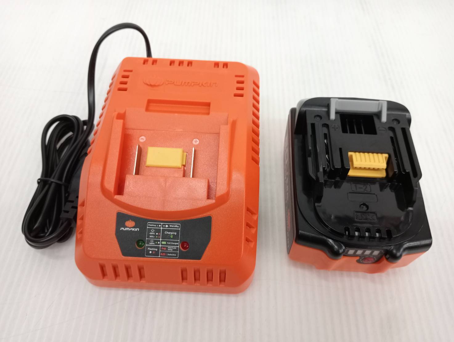 บล็อกแบต800Nm. 1/2 Compact 20V INF-12IWCB8-501K PUMPKIN 50293