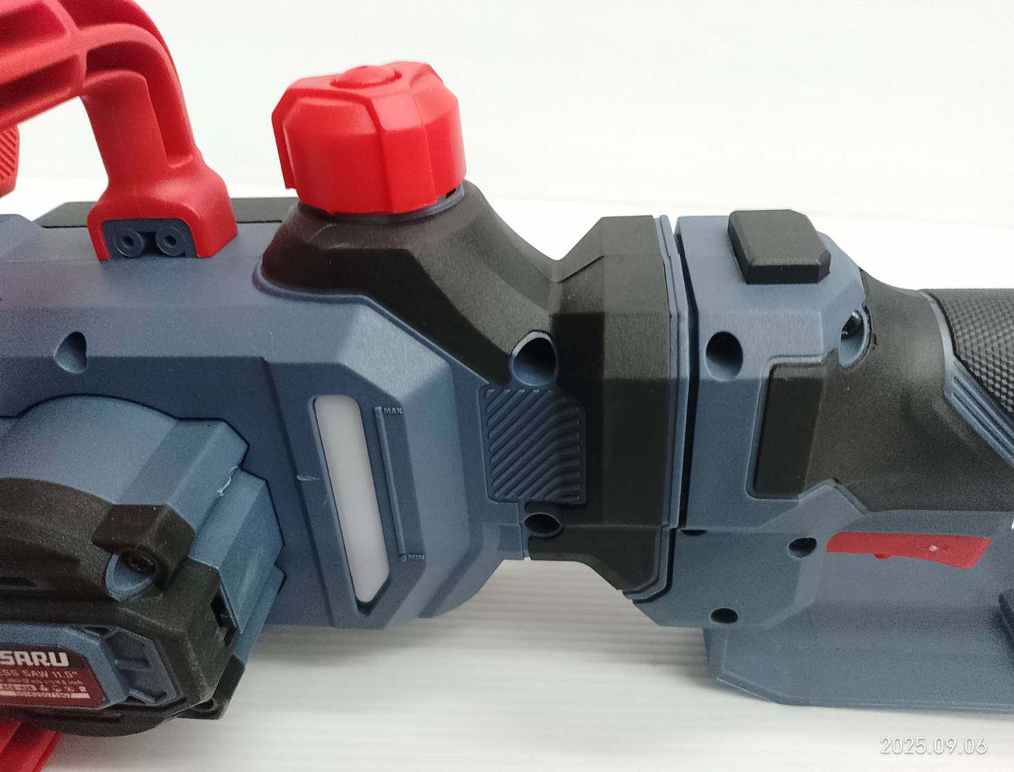 MASARU เลื่อยโซ่แบตเตอรี่20V 11.5" SCS-435 ด้ามยืดยาวได้ 1 เมตร