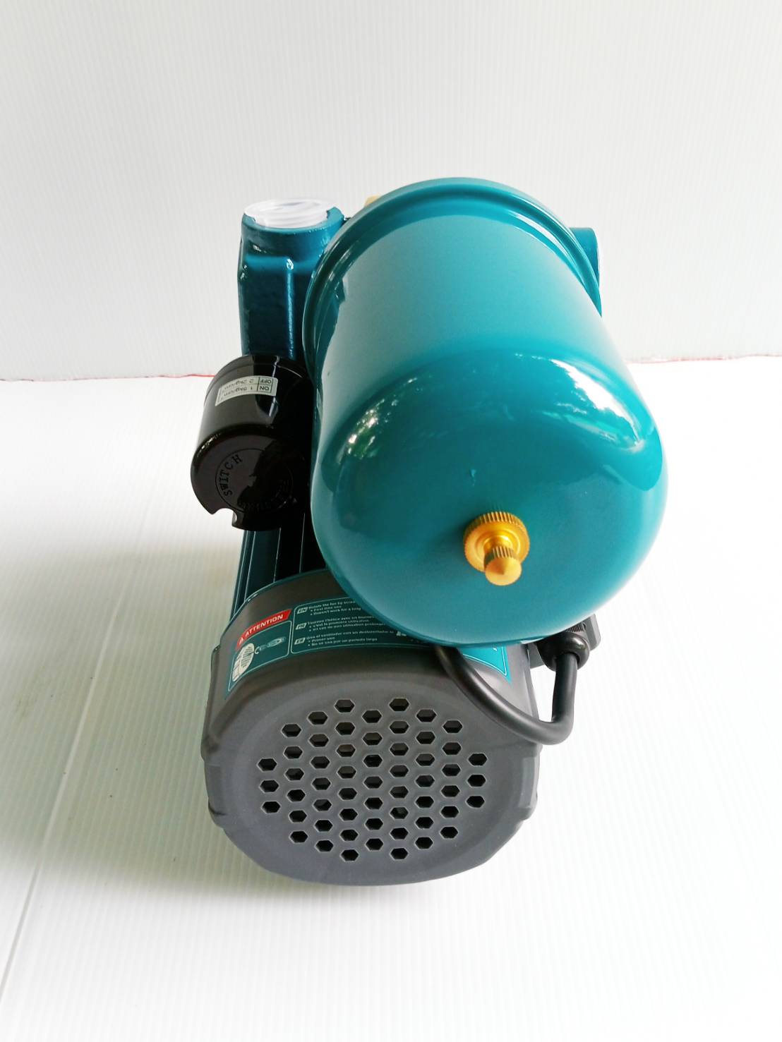 TOTAL ปั๊มน้ำอัตโนมัติ 370 วัตต์ ท่อ 1 นิ้ว 220 โวลท์ ชนิดล่อน้ำด้วยตัวเอง รุ่น TWP93706