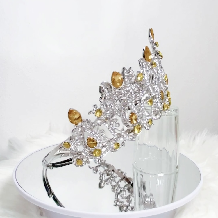 (พร้อมส่งจากไทย) มงกุฏ 114 สีเหลือง มงกุฎนางงาม มงกุฎเพชร สวยงามอลังการ ฐานมงวงกลมปรับได้
