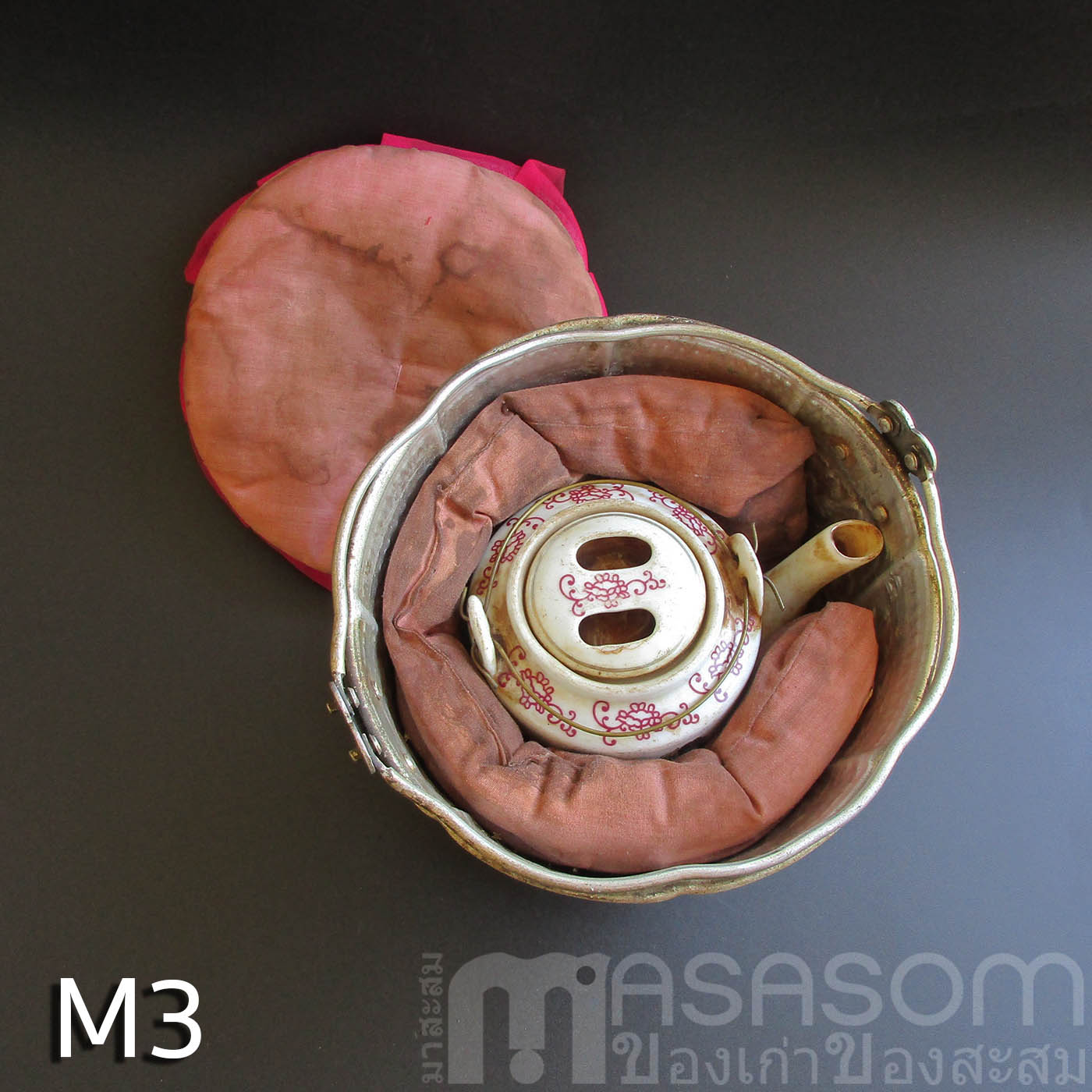 กาน้ำชาจีนเก่า