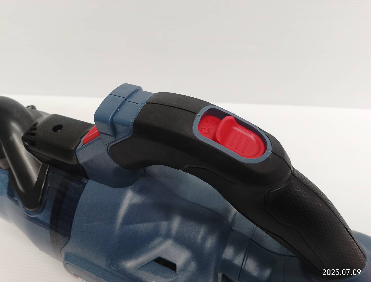 MASARU SCV-805-B1 เครื่องดูดฝุ่นไร้สาย ชุดแบต4A Power Turbo