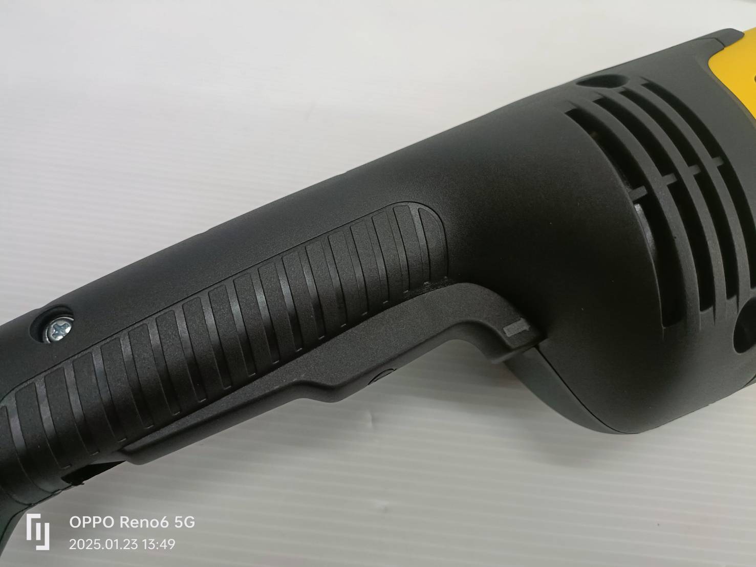 STANLEY เครื่องเจียรไฟฟ้า 2200W 9 นิ้ว รุ่น SL229S