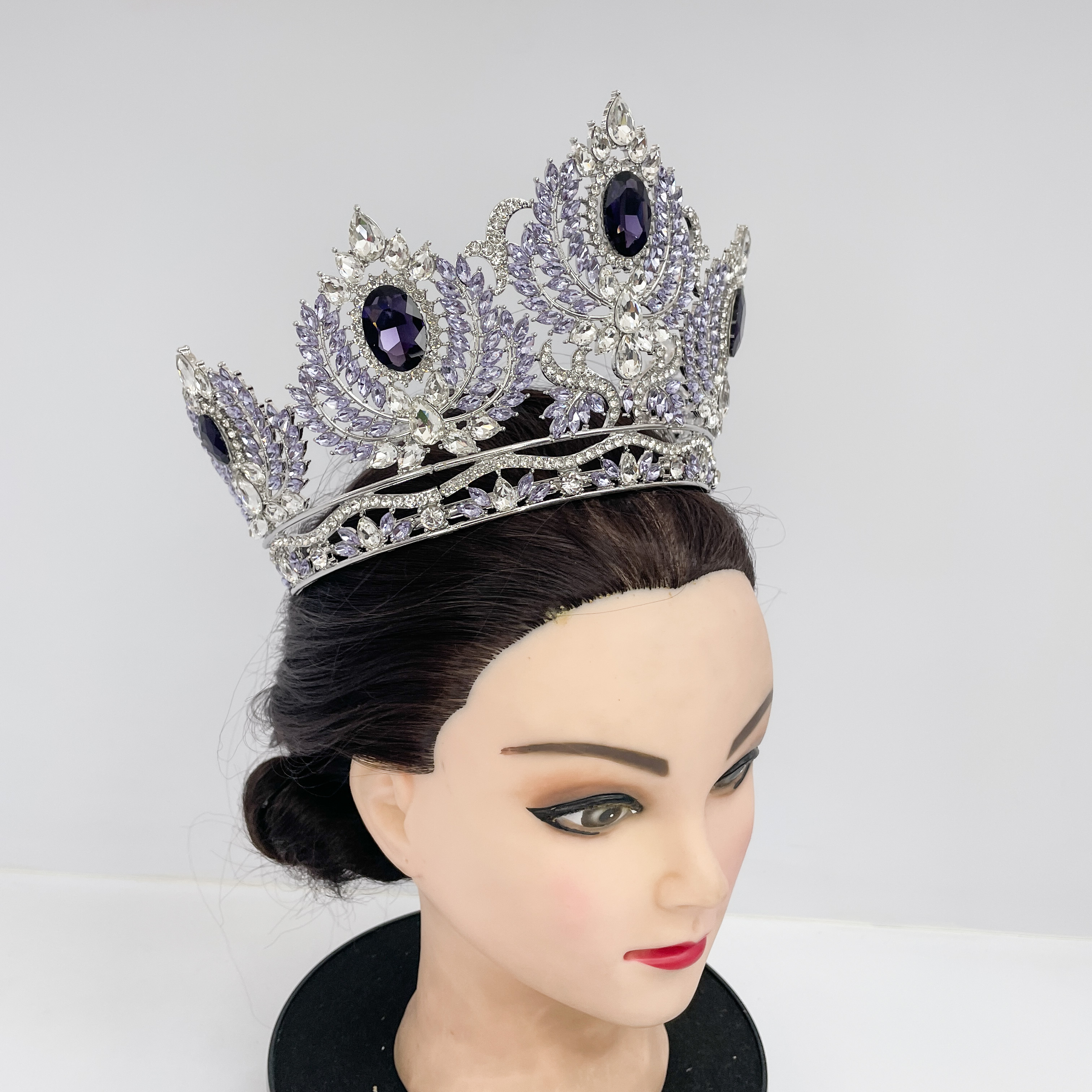 (พร้อมส่ง) มงกุฏ 089 สีม่วง มงกุฎนางงาม มงกุฎเพชร มงกุฎประกวด สินค้าพร้อมส่ง ไม่ต้องรอนาน งานพรีเมี่ยม