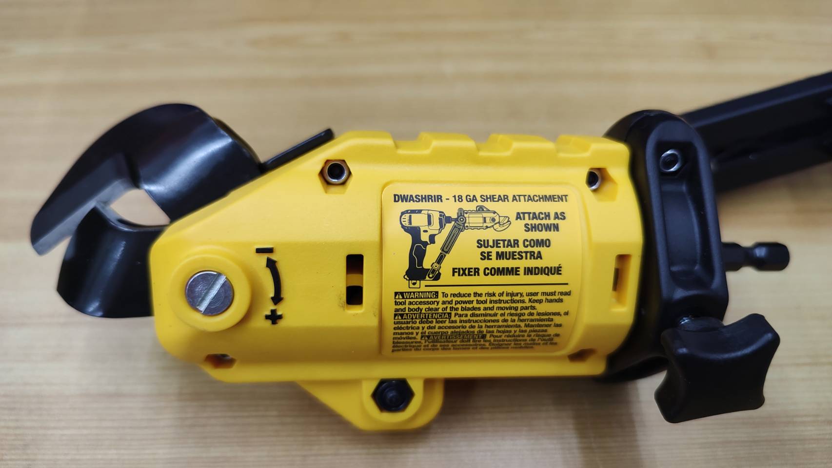 DEWALT อุปกรณ์เสริมสำหรับแปลงเป็นเครื่องตัดแผ่นโลหะ ตัดเมทัลชีท DT70620-QZ