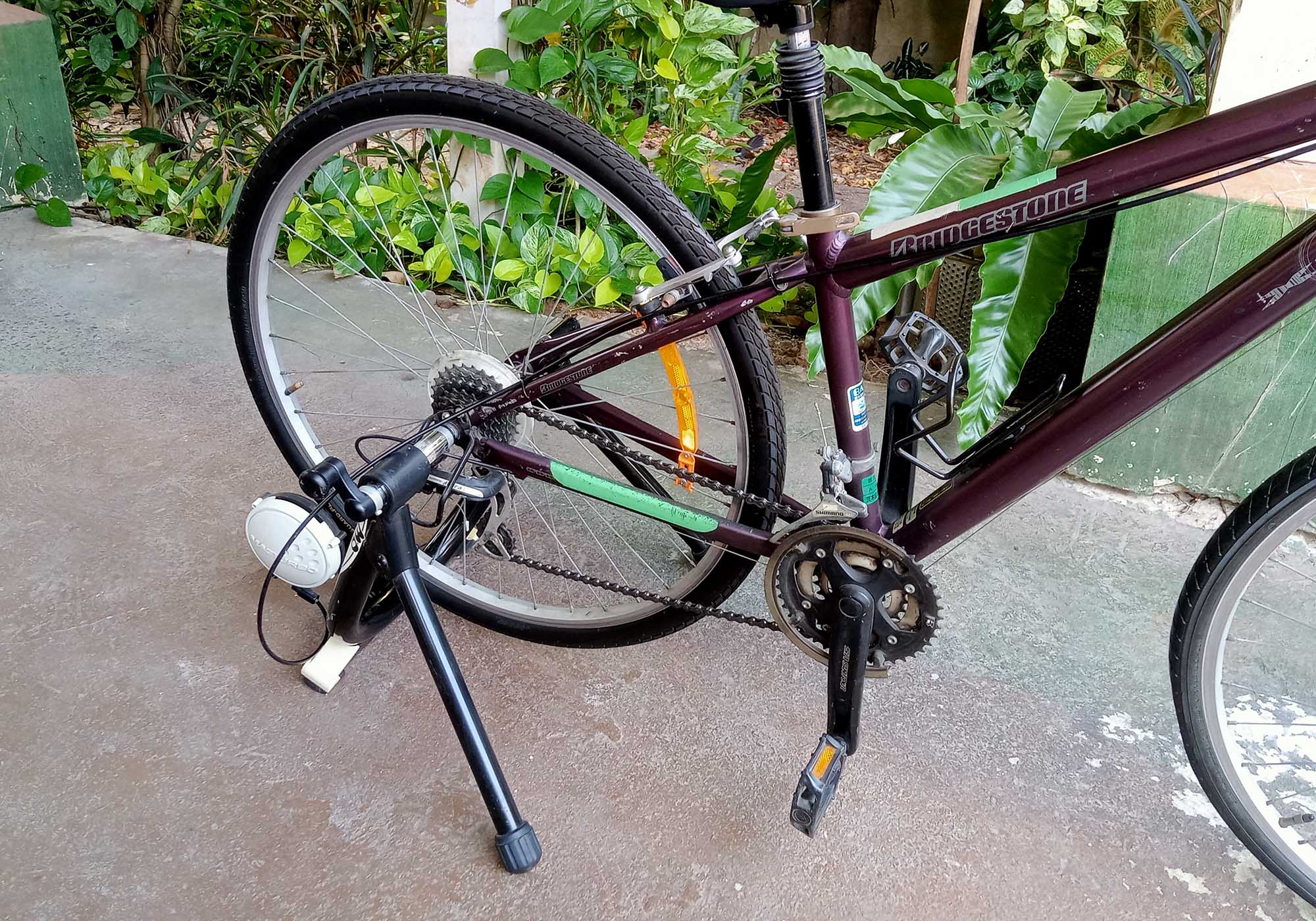 เทรนเนอร์ปั่นจักรยาน