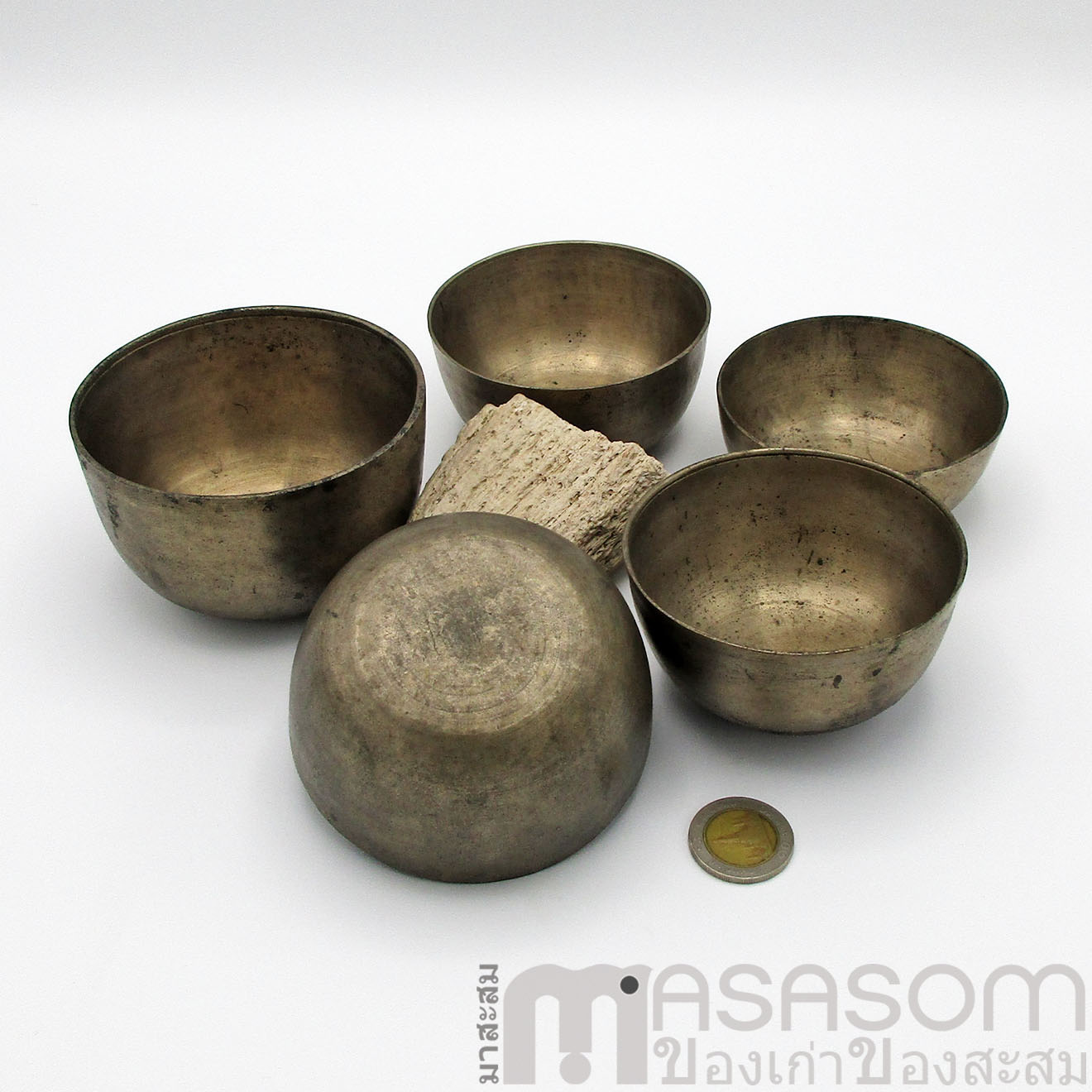 ขันทองเหลืองลงหินขนาดเล็ก