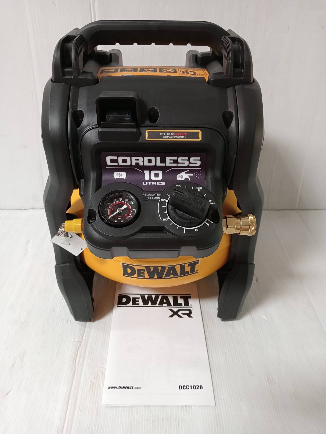 DEWALT รุ่น DCC1020N-KR ปั๊มลมไร้สายไร้แปรงถ่าน 10 ลิตร 20V Max Flexvolt Advantage เฉพาะตัวเครื่อง