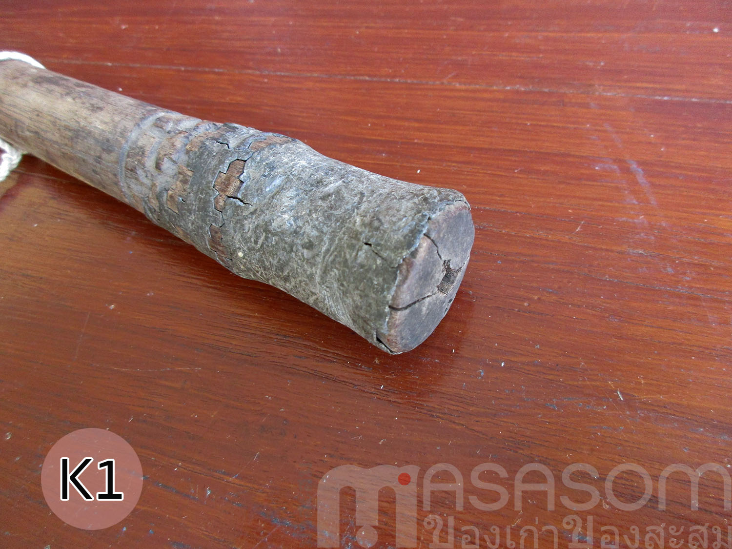 ตาชั่งก้อมโบราณ