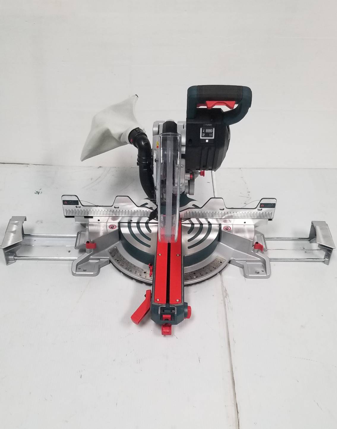 แท่นตัดองศา12" GCM18V-305GDC BOSCH SOLO