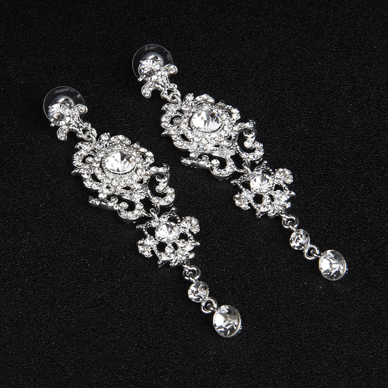 (พร้อมส่ง) ต่างหู 095 (เข็ม) สวยๆ ใส่ออกงาน เพชรหรูหรา