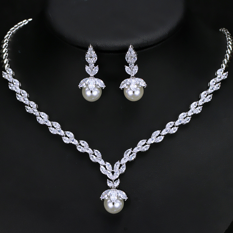 CZ019 เครื่องประดับเพชร CZ เกรดพรีเมี่ยม