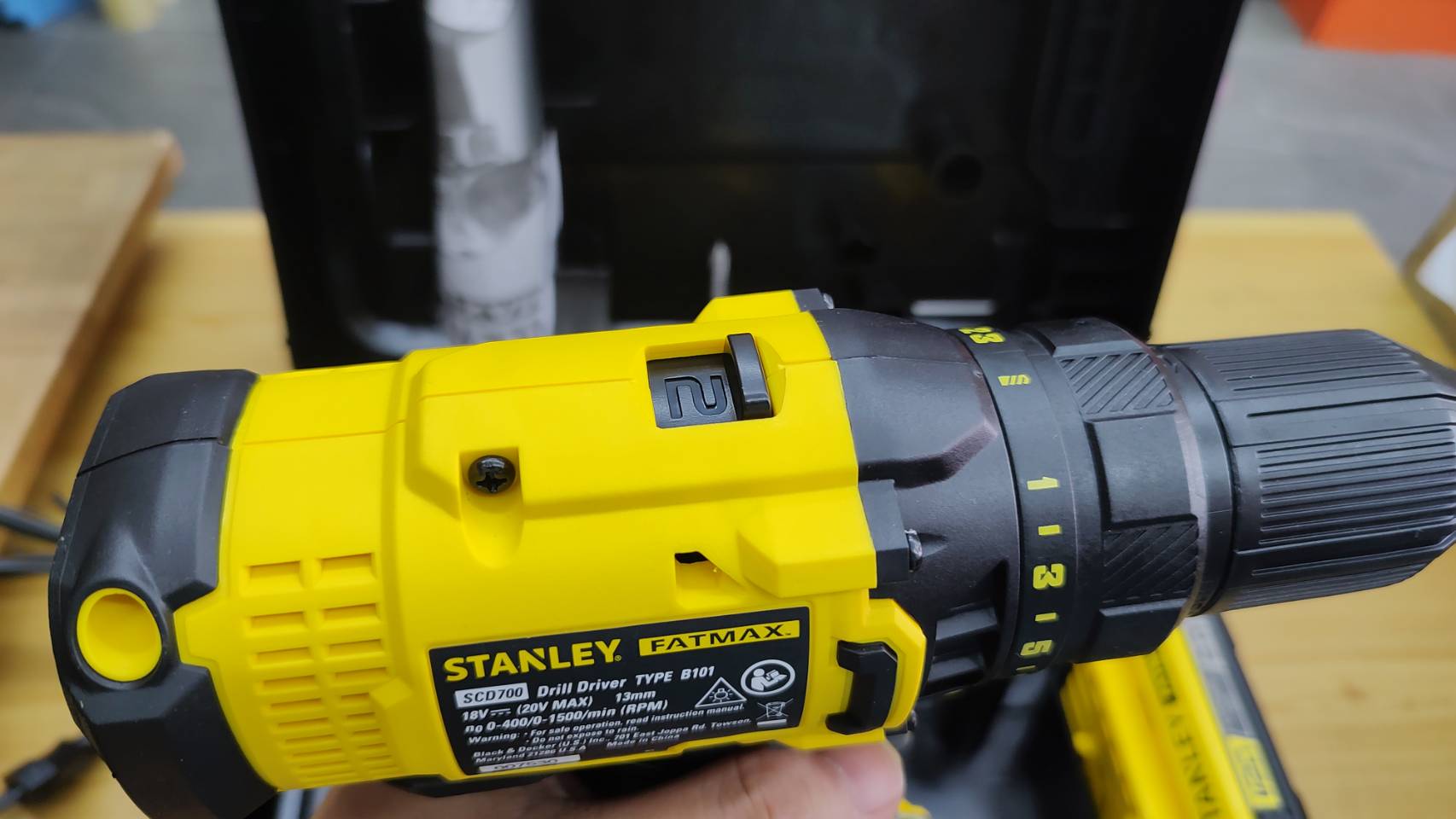 STANLEY FATMAX สว่านไร้สาย 20V รุ่น SCD700D2K แบต2.0Ah*2ก้อน