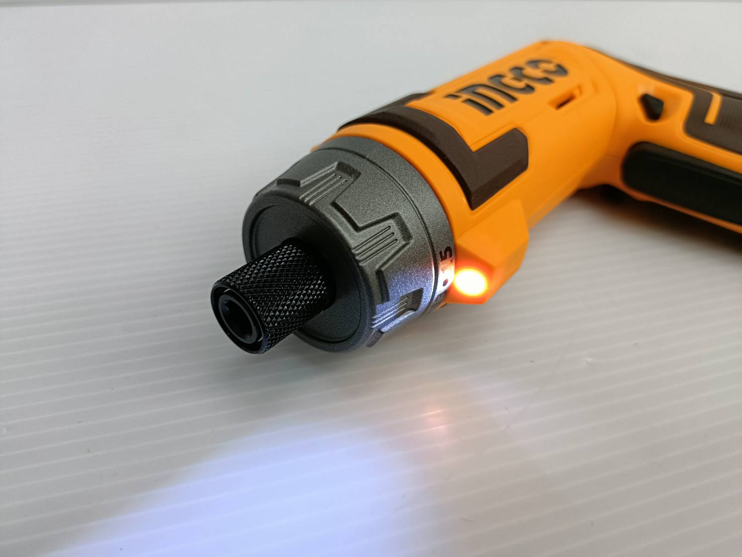 INGCO ชุดไขควงไร้สาย 8V รุ่น CSDLI08025