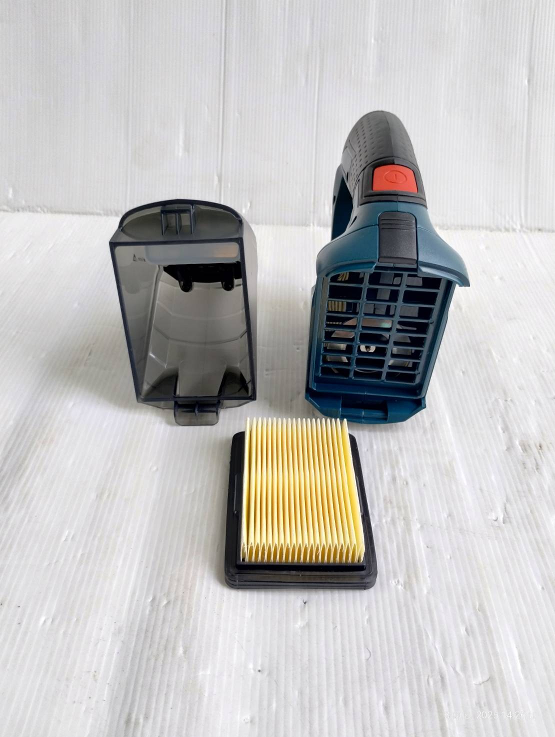 เครื่องดูดฝุ่นไร้สาย GAS12V-LI BOSCH SOLO