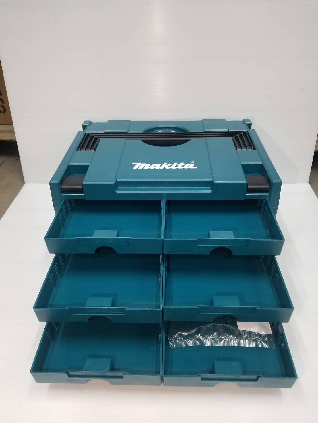 กล่อง Makpac 6ลิ้นชัก MAKITA P-84333