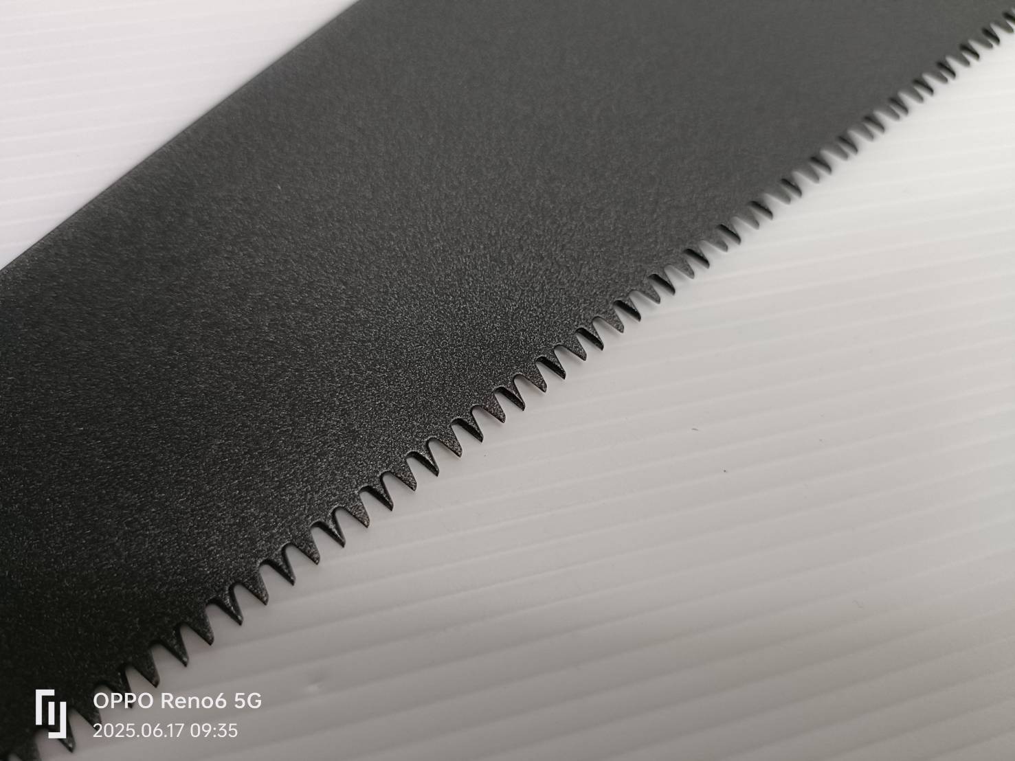 DEWALT รุ่น DWHT20545L เลื่อยมือ DEWALT 20 นิ้ว