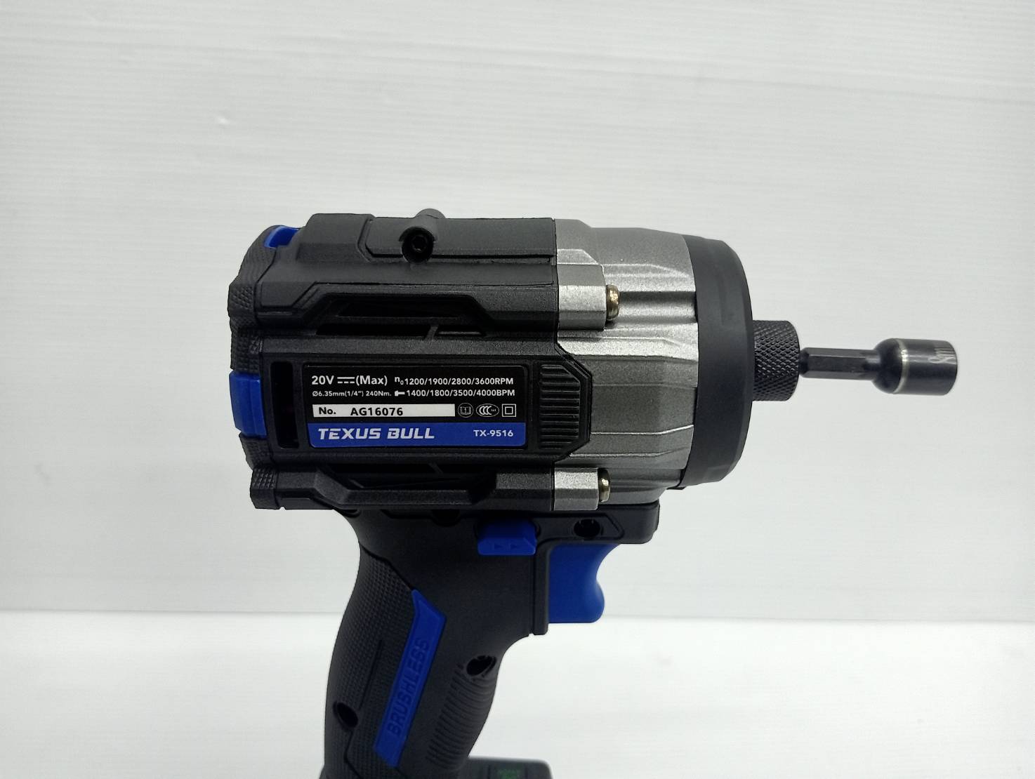 TEXUS BULL ไขควงแระแทกไร้สาย 20V พร้อมแบตเตอรี่ 2.0Ah อุปกรณ์19ชิ้น TX-9519