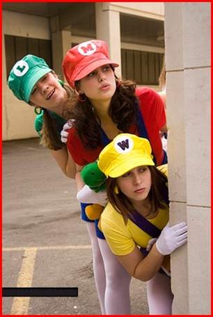 ชุดมาริโอ้หญิง