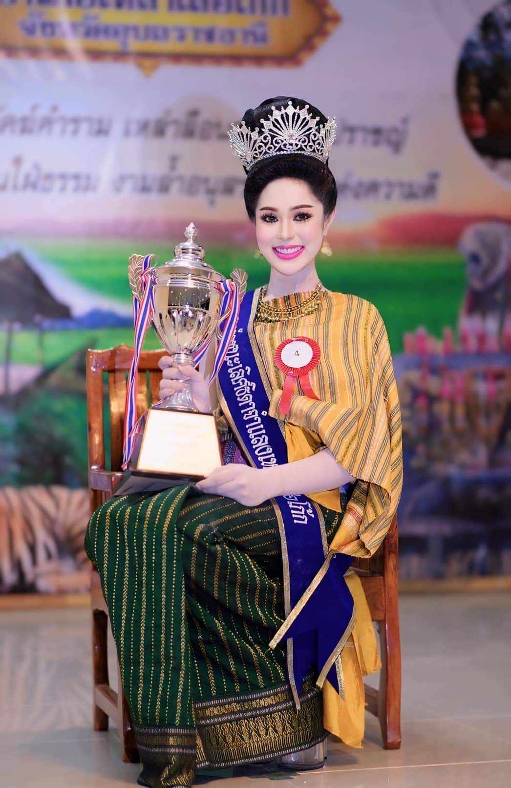 (พร้อมส่ง) เทียร่า 417 สีเงิน มงกุฎนางงาม ครึ่งหัว งานสวย ปราณีต QCเพชรทุกเม็ด สินค้าพร้อมส่งจากไทย