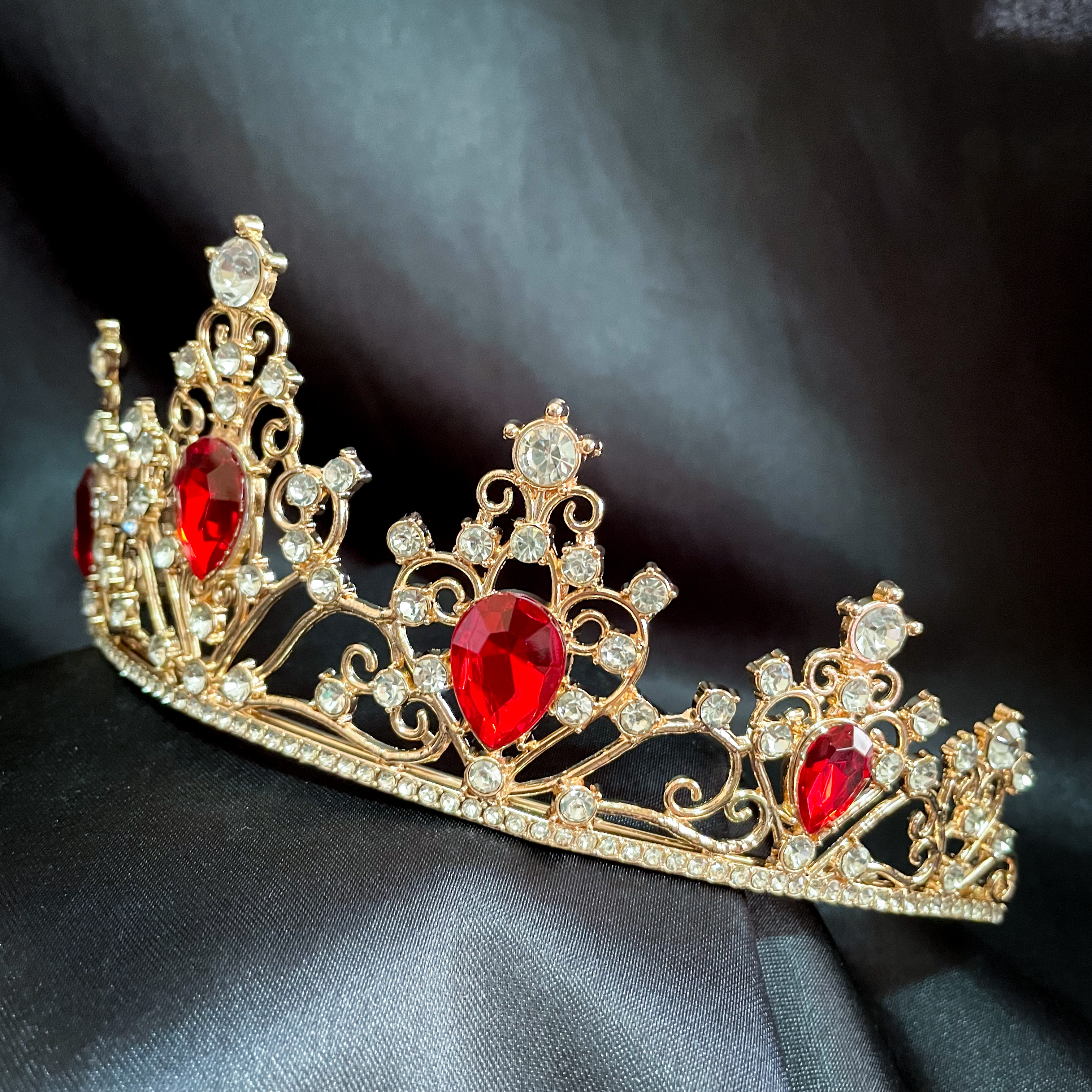 (พร้อมส่ง) เทียร่า 319 สีแดง มงกุฎนางงาม มงกุฎเจ้าหญิง งานสวย ปราณีต QCเพชรทุกเม็ด สินค้าพร้อมส่งจากไทย