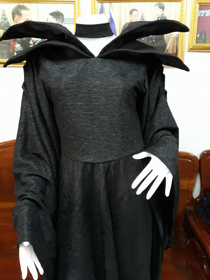 ชุดแม่มดมาเลฟีเซ้นต์