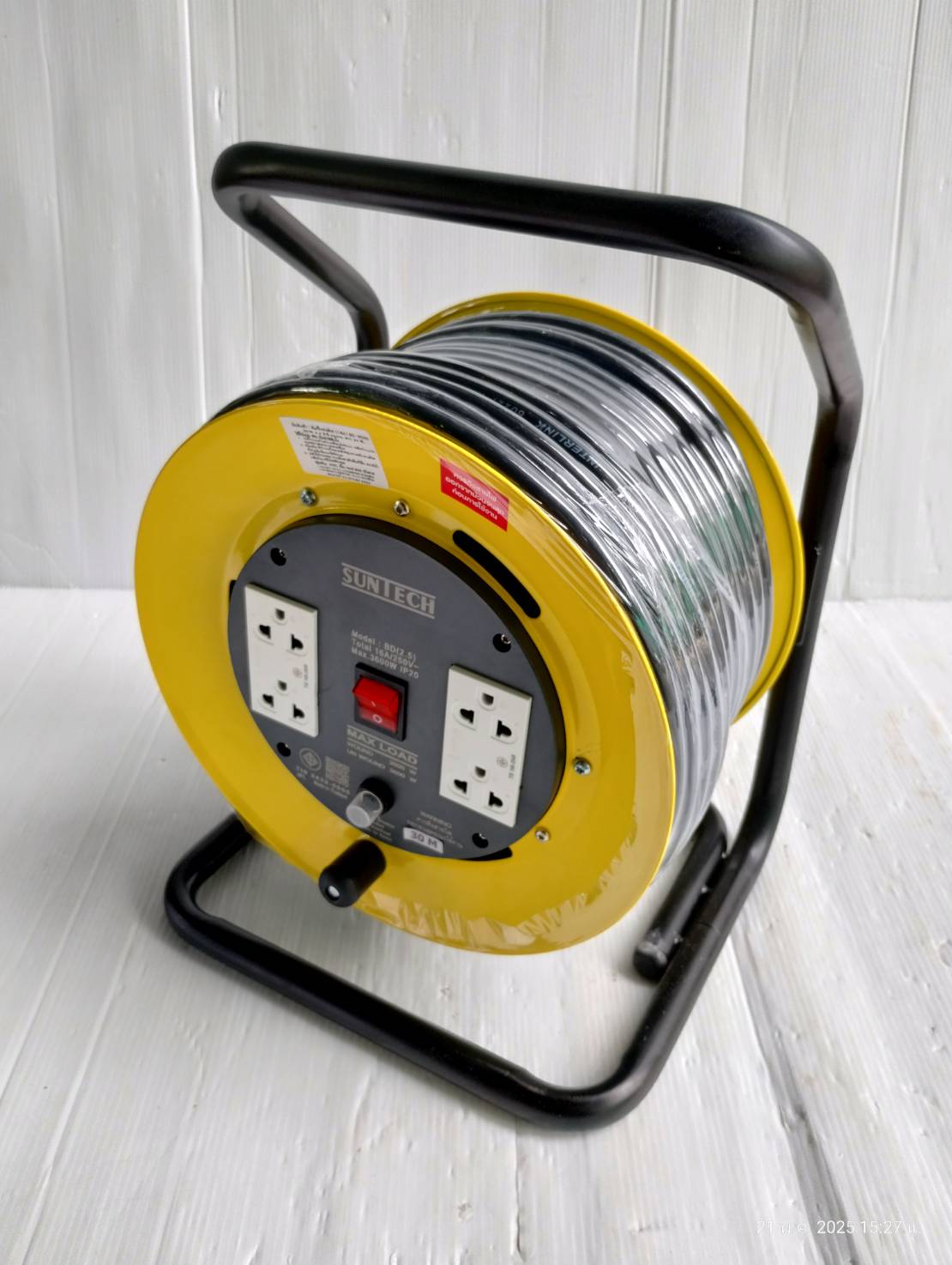 SUNTECH ล้อเก็บสายไฟ มอก. รุ่น BD2530 16A ขนาดสายไฟ 2.5 sq.mm ยาว 30 เมตร