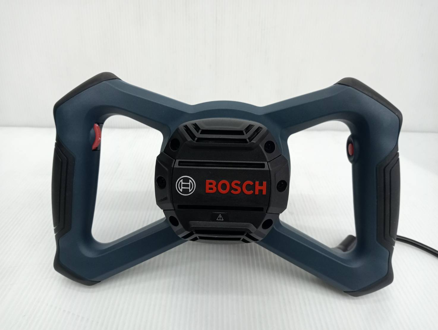 เครื่องปั่นสี ผสมปูน GRW140 BOSCH พร้อมก้าน