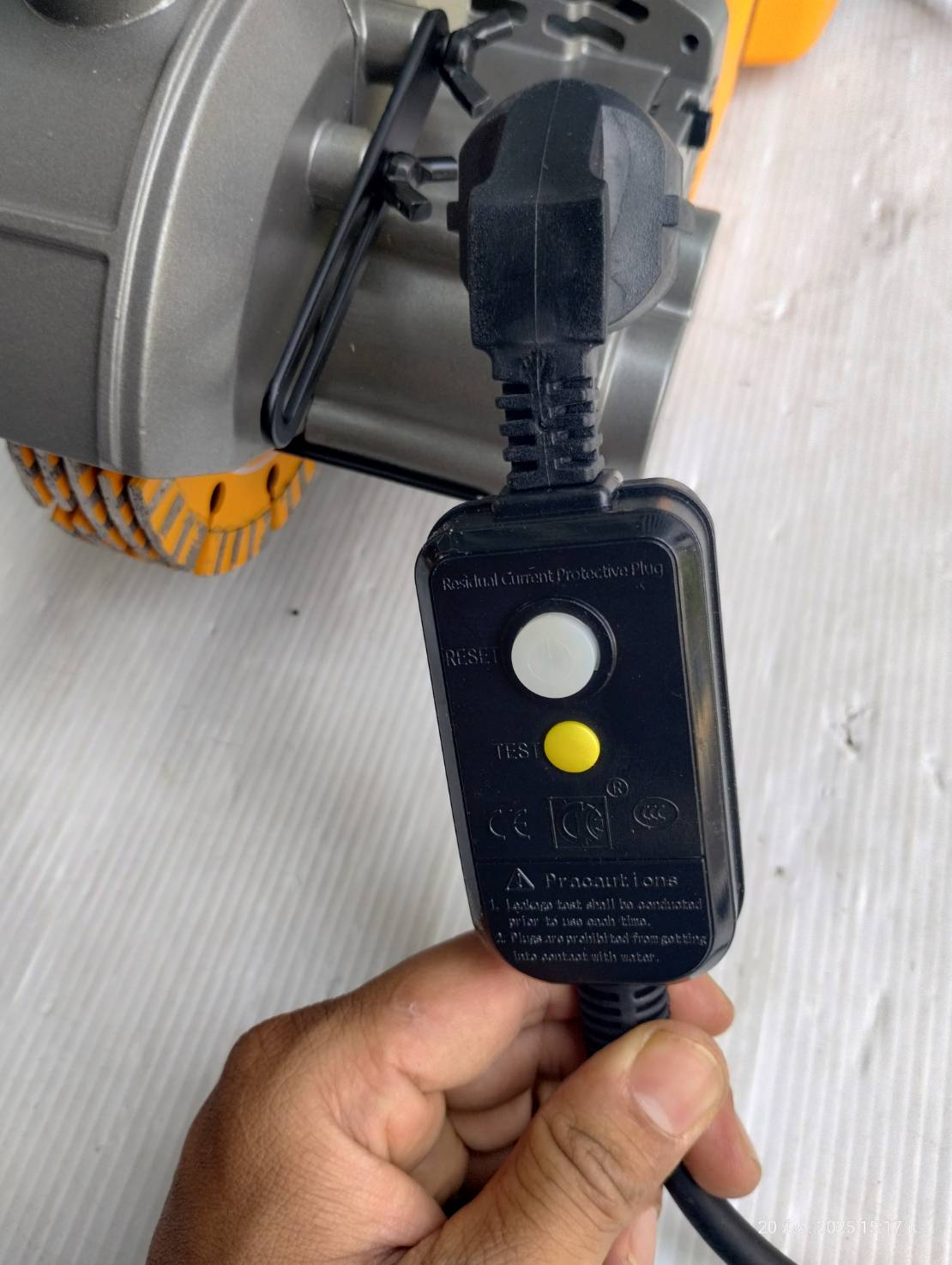 เครื่องเซาะร่องคอนกรีต5" WLC30001 INGCO