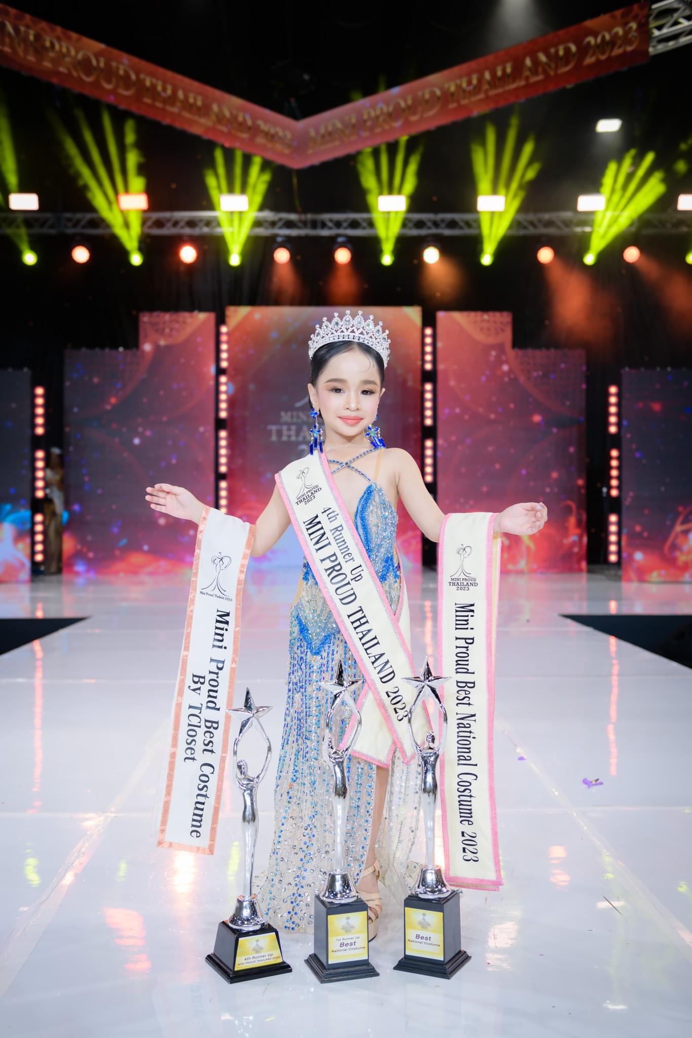 (พร้อมส่ง) เทียร่า 254 สีเงิน มงกุฎนางงาม มงกุฎเจ้าหญิง งานสวย ปราณีต QCเพชรทุกเม็ด สินค้าพร้อมส่งจากไทย