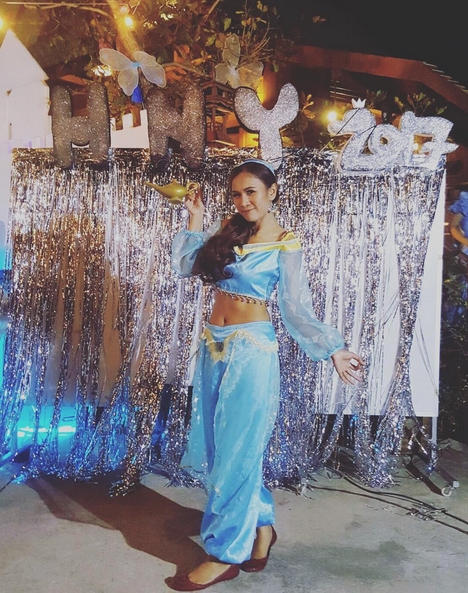 ชุดเจ้าหญิงจัสมิน / อะลาดินกับตะเกียงวิเศษ