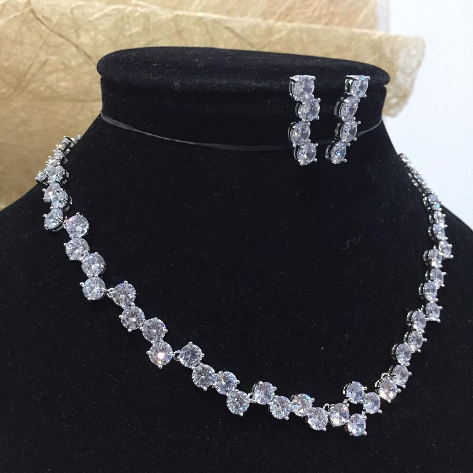 CZ009 เครื่องประดับเพชร CZ เกรดพรีเมี่ยม