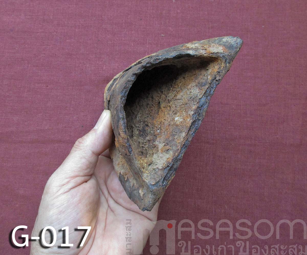 ผานไถโบราณอายุกว่าร้อยปี