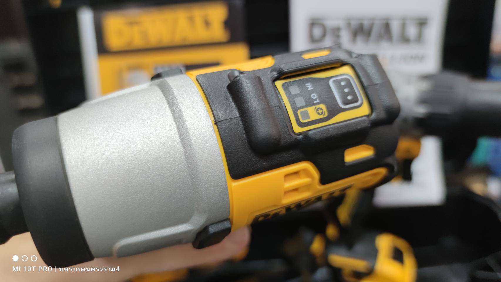 ชุดสว่านคอมโบ้12V DCK2111L2T DEWALT