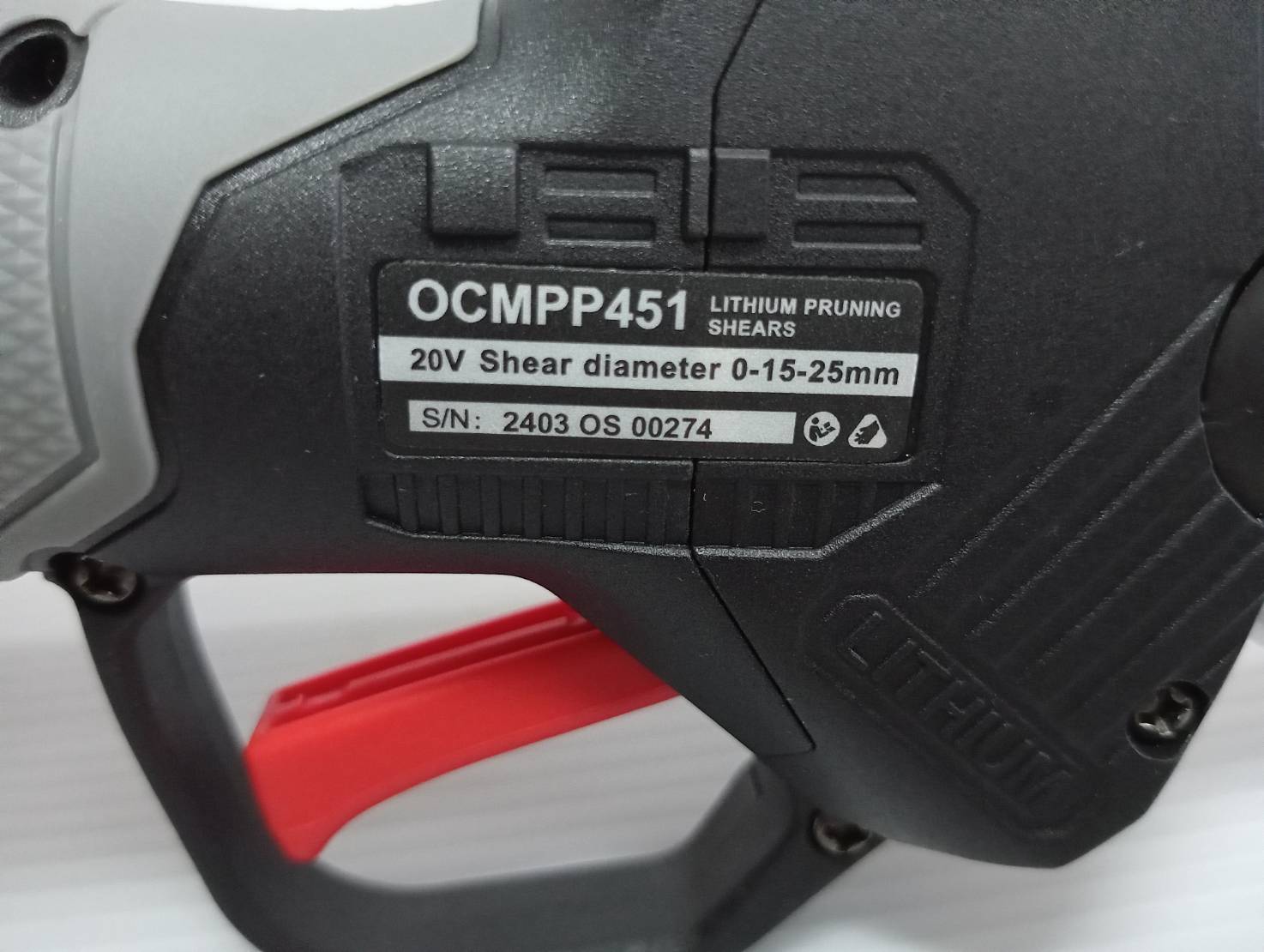 กรรไกรตัดกิ่งไร้สาย20V ตัดกิ่งไม้ OCMPP451-D1 (ครบชุด) OSUKA