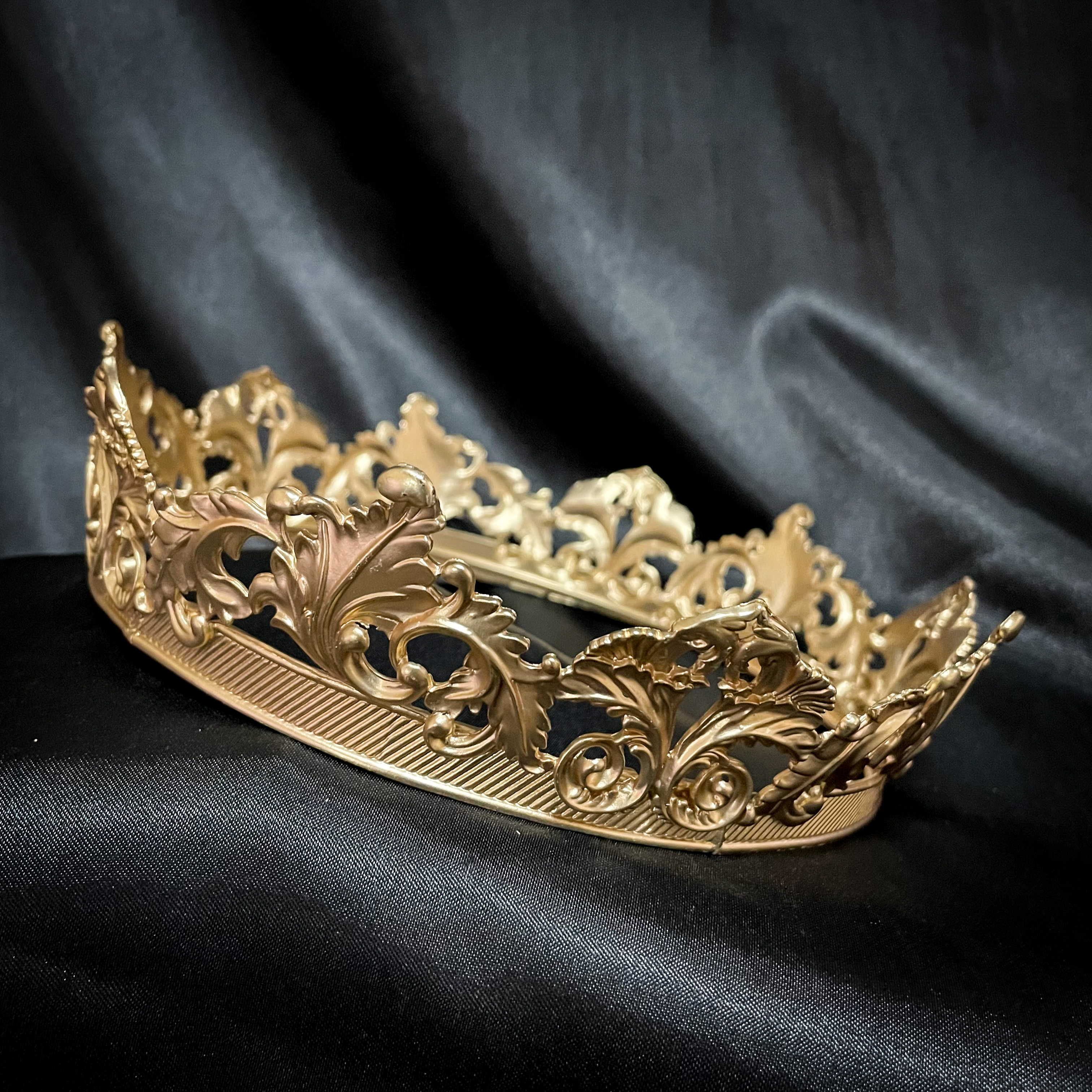 (พร้อมส่ง) มงกุฏผู้ชาย 077 มงกุฎสีทอง เจ้าชาย พระราชา การประกวด สินค้าพร้อมส่ง ไม่ต้องรอนาน งานพรีเมี่ยม ส่งด่วนจาก จ.อุบลราชธานี