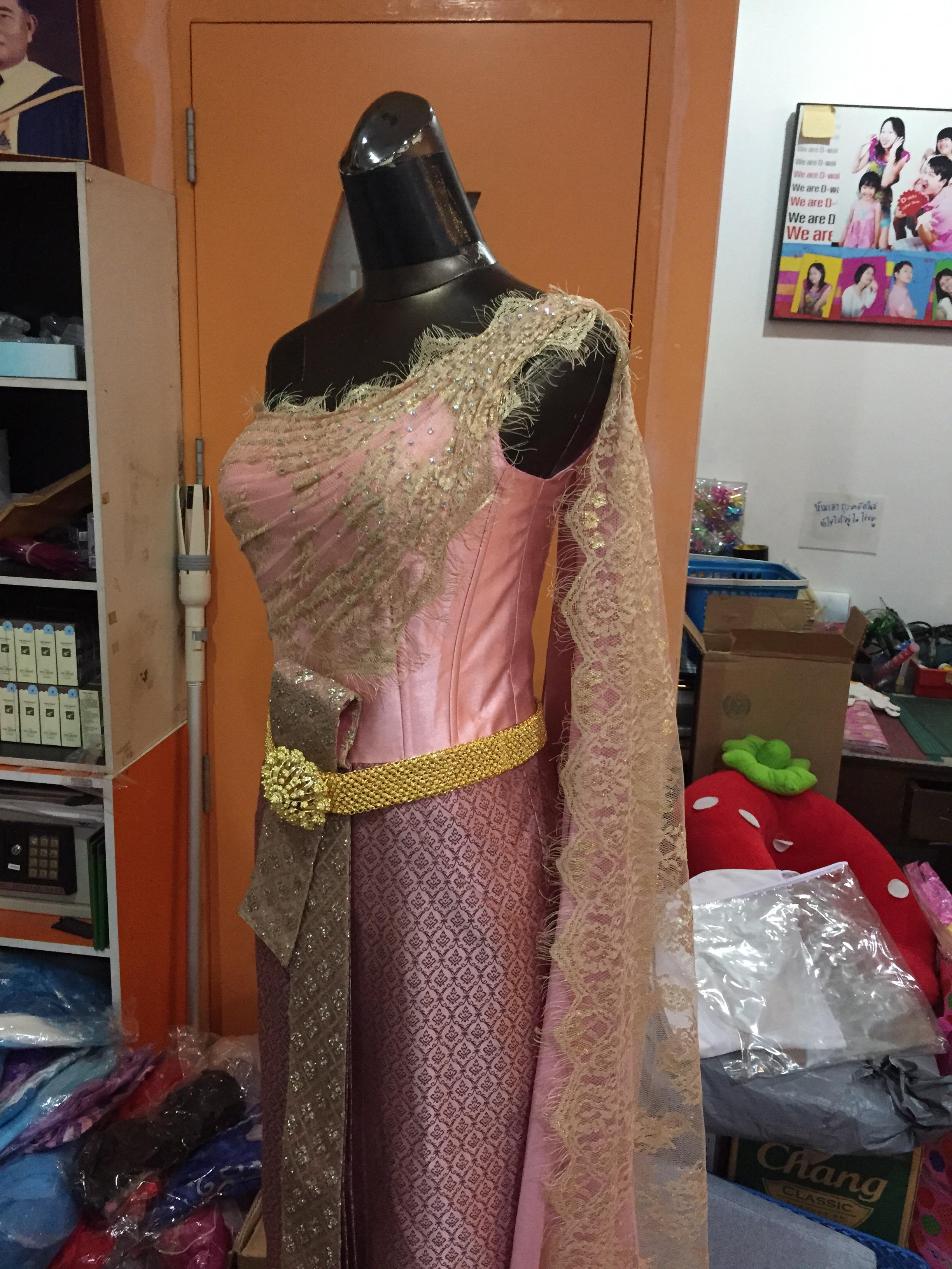 (พร้อมส่ง) ชุดไทยพร้อมส่ง รหัส 011