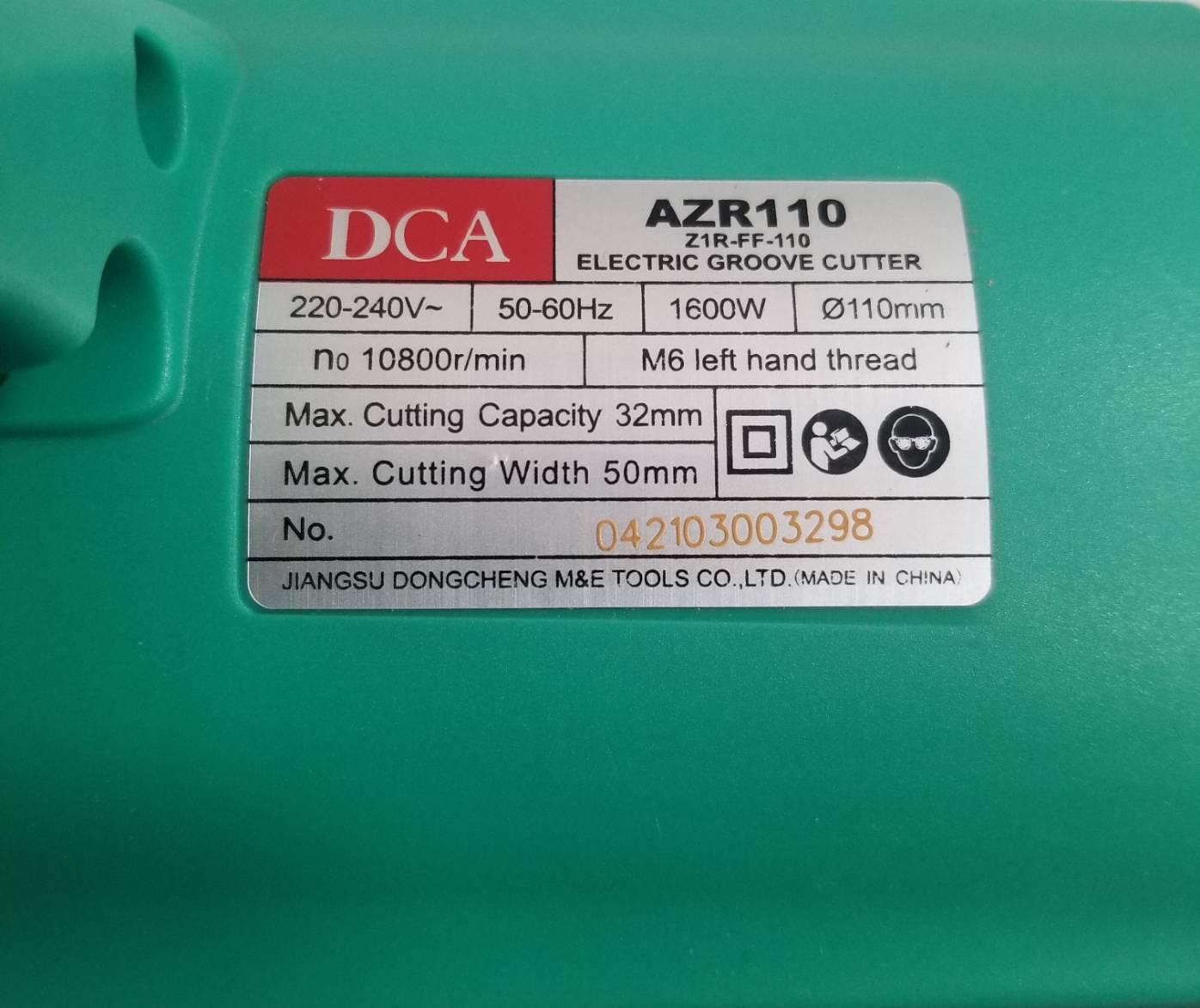 เครื่องเซาะร่องคอนกรีต4" ใบคู่ AZR110 DCA