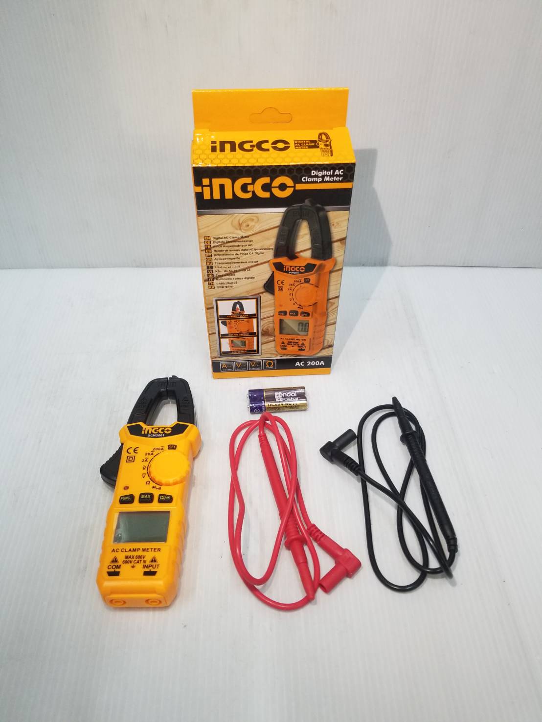 แคลมป์มิเตอร์ดิจิตอล AC รุ่น DCM2001 INGCO