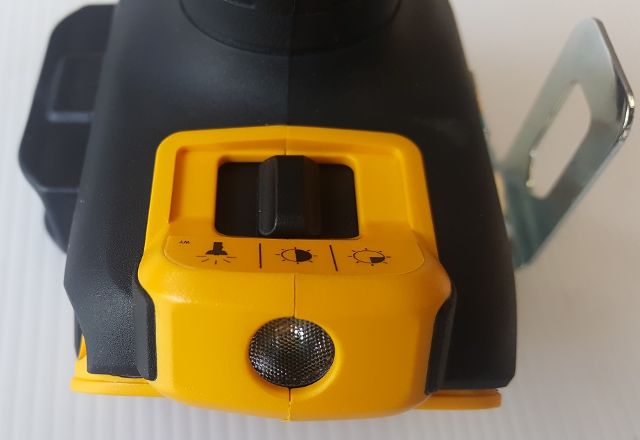 สว่านกระแทกไร้สาย18V DCD996N DEWALT