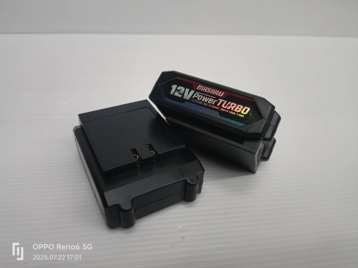 MASARU SMLG-330 เครื่องวัดระดับเลเซอร์แบบแสงสีเขียว 5 เส้น 3.7V (ไม่รวมขาตั้ง)