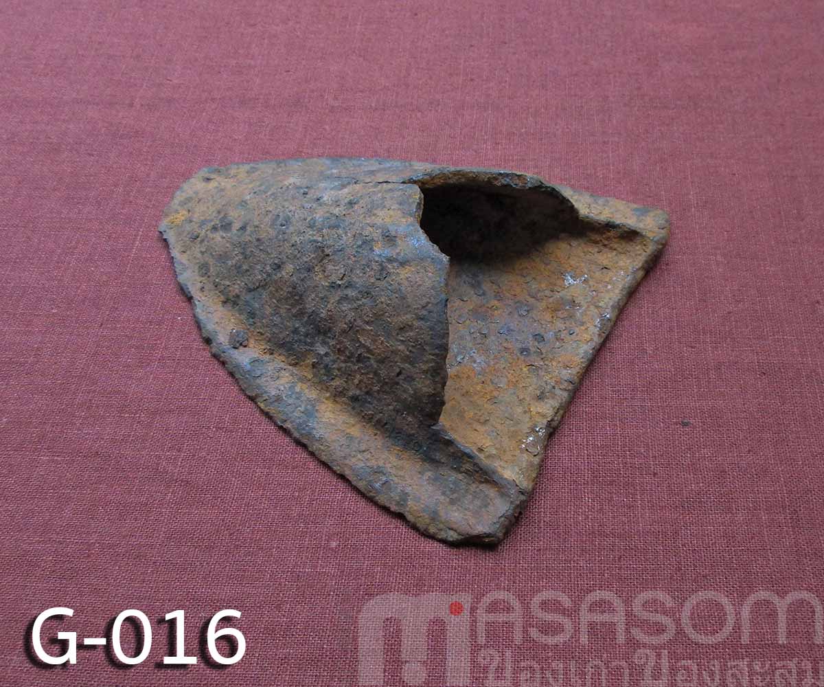 ผานไถโบราณอายุกว่าร้อยปี