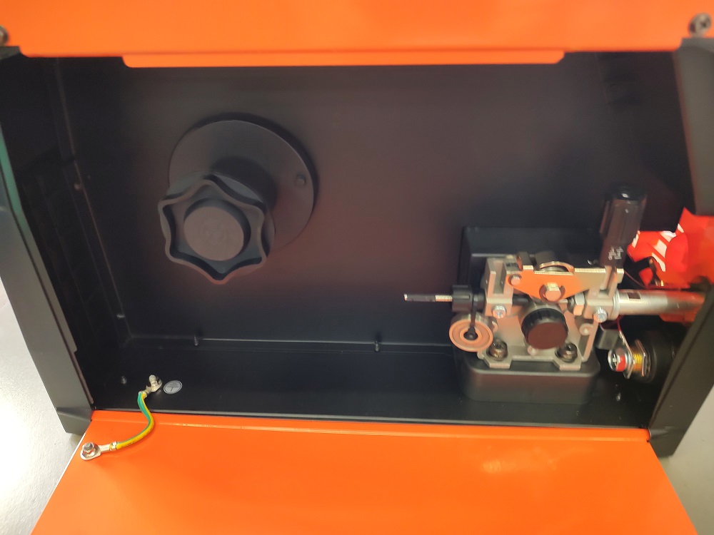 เครื่องเชื่อมไฟฟ้า MIG160D+ JASIC