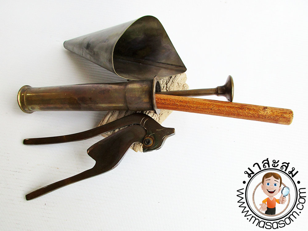 ชุดซองหมากพลูโบราณ