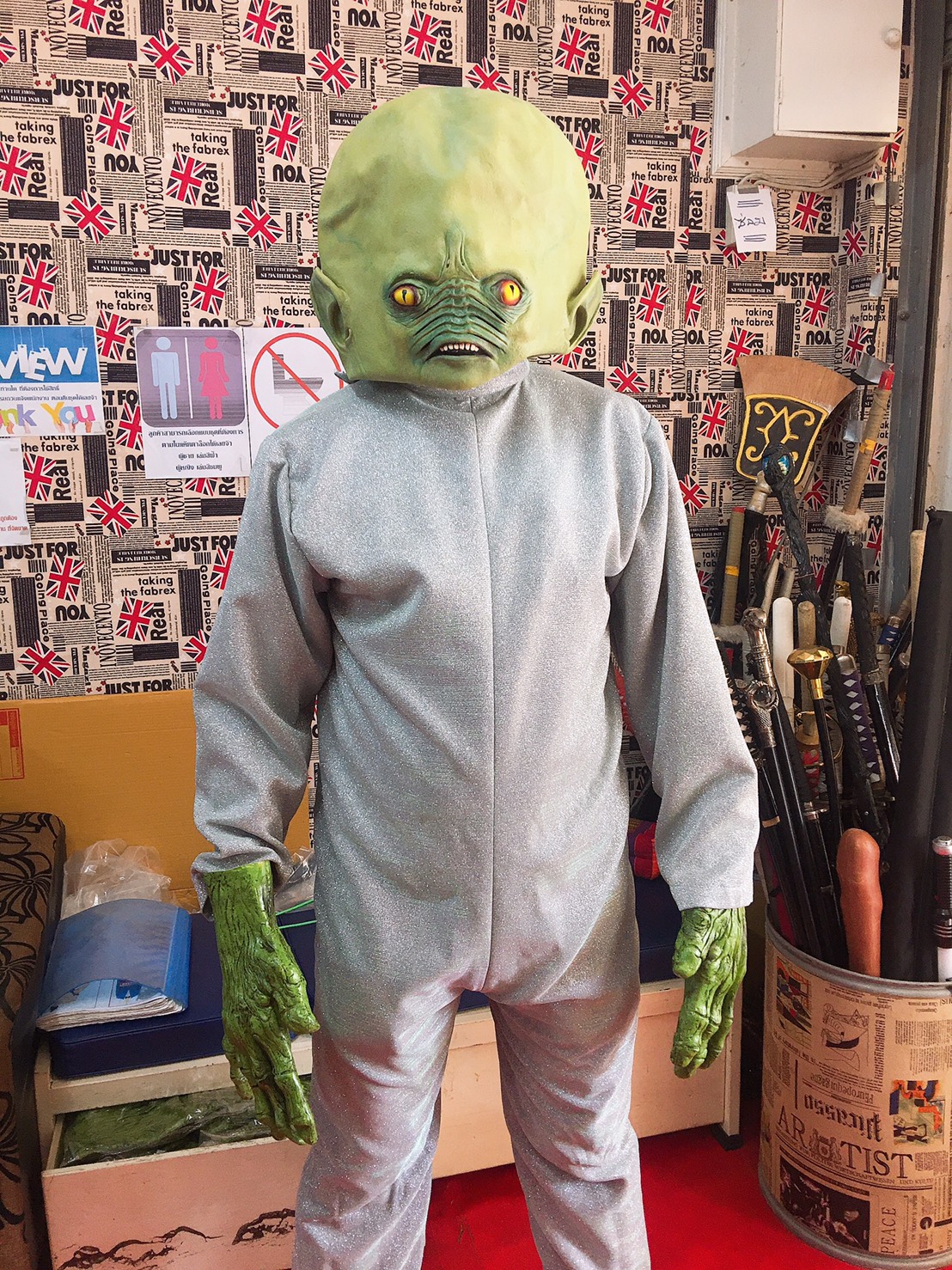 ชุดมนุษย์ต่างดาว / ชุดเอเลี่ยน / Alien