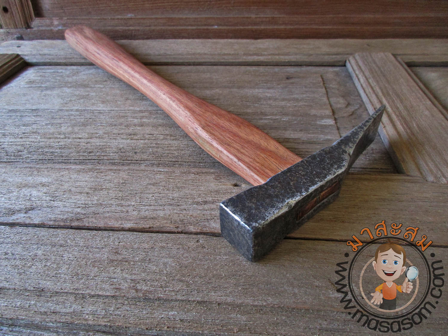 ค้อนเหล็กเก่า