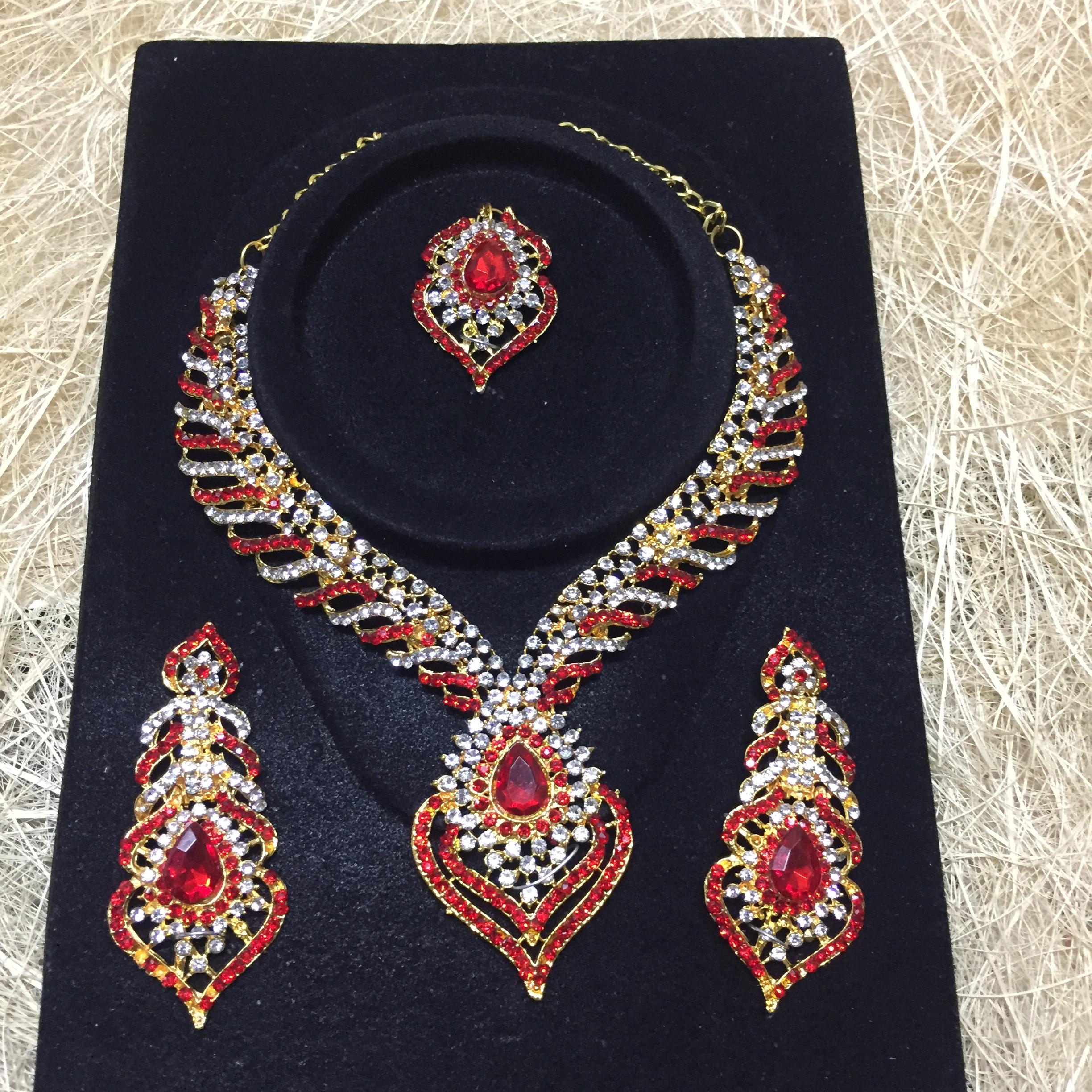 (พร้อมส่ง) เครื่องประดับอินเดีย 001 สีแดง