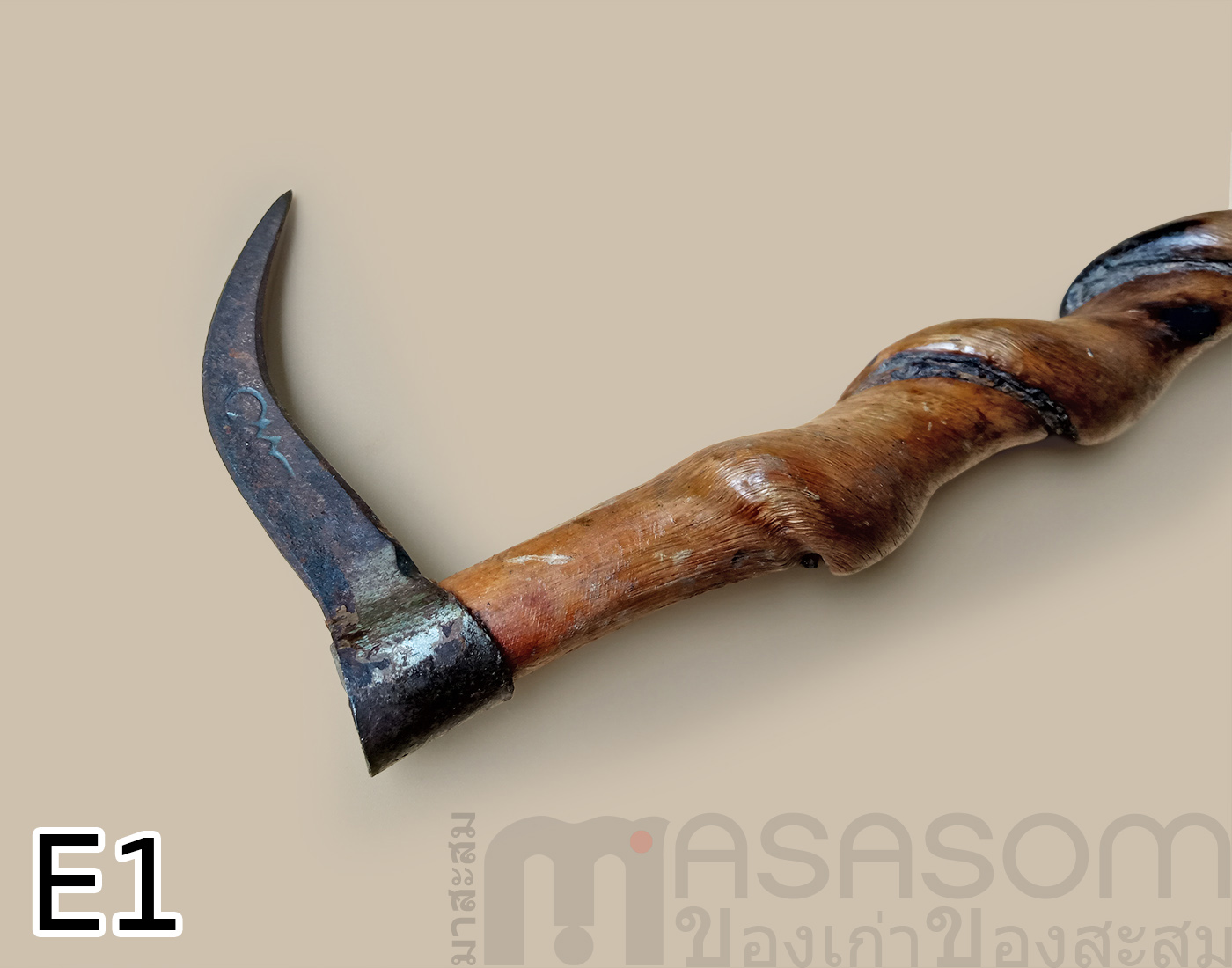 ขอสับช้างด้ามไม้เถาวัลย์รัดเกลียว