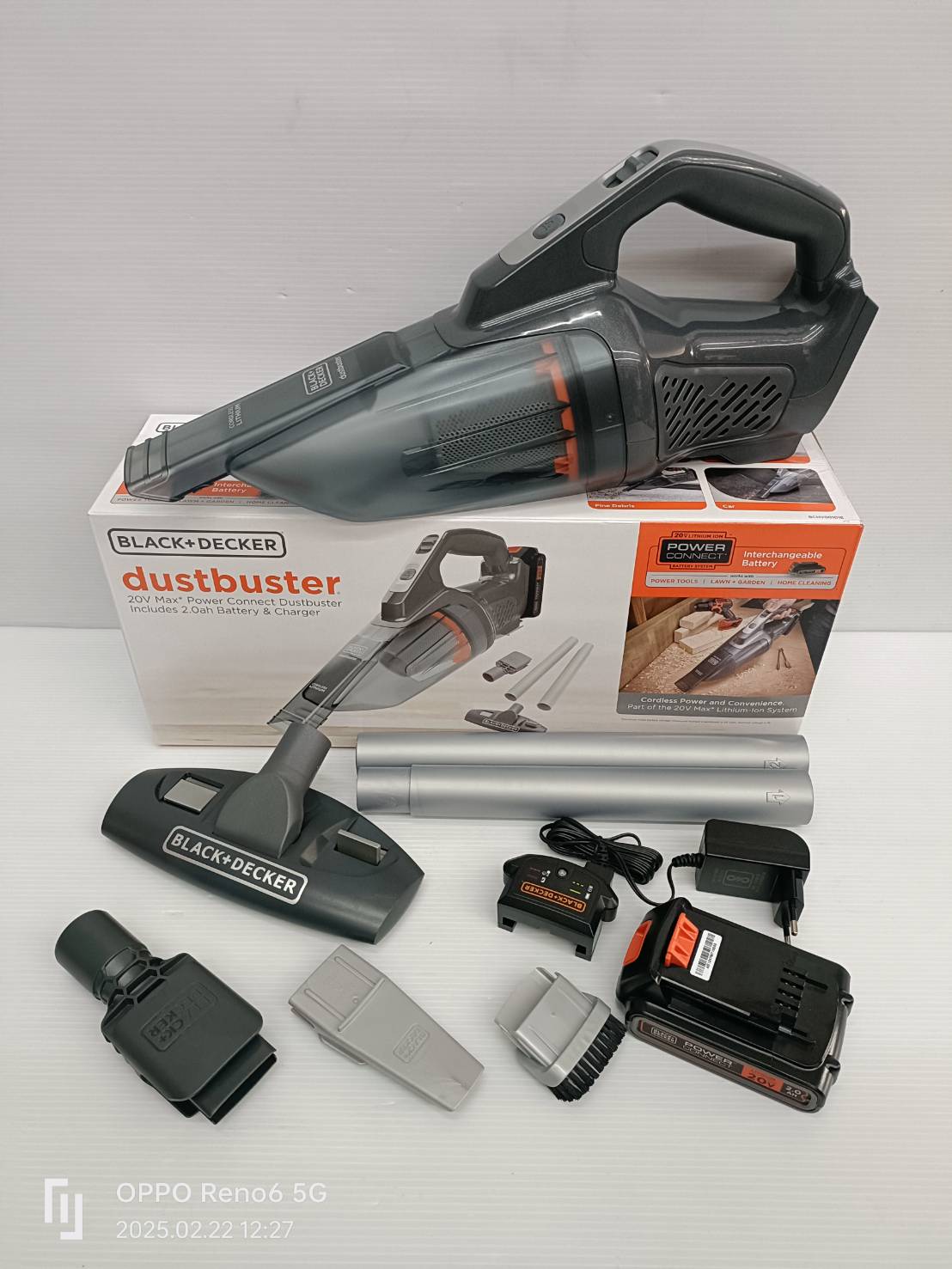 เครื่องดูดฝุ่นมือถือไร้สาย 20V BCHV001D1E-B1 BLACK&DECKER