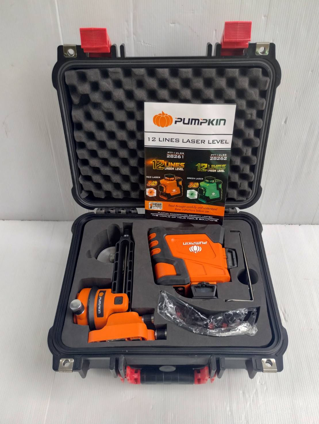 เลเซอร์ระดับ12เส้น แสงแดง PTT-12LSR PUMPKIN พร้อมขา #28261